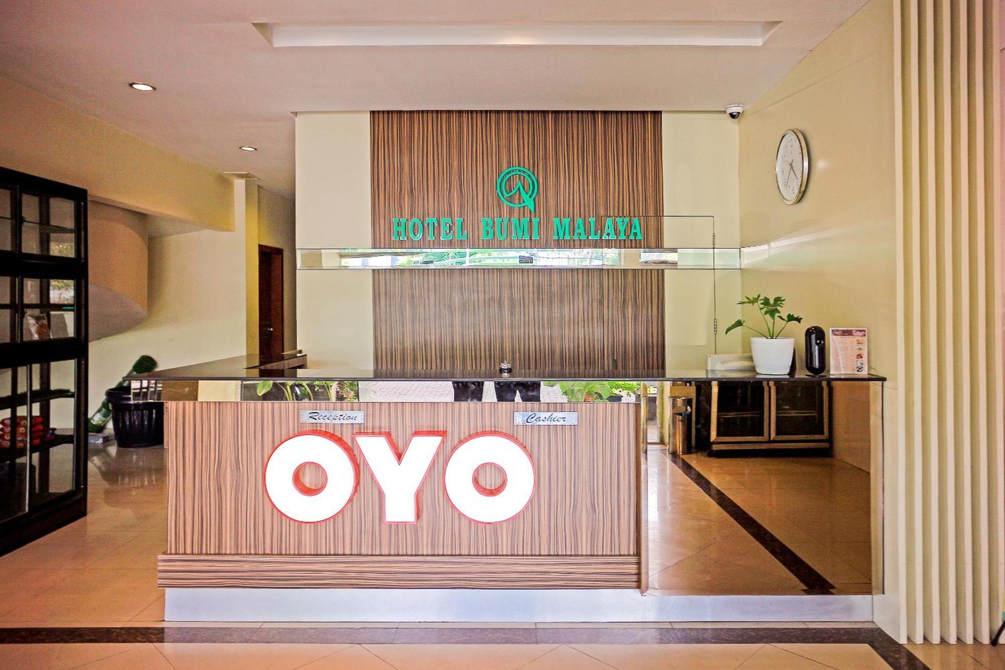 Oyo 1009 Hotel Bumi Malaya Medan Extérieur photo