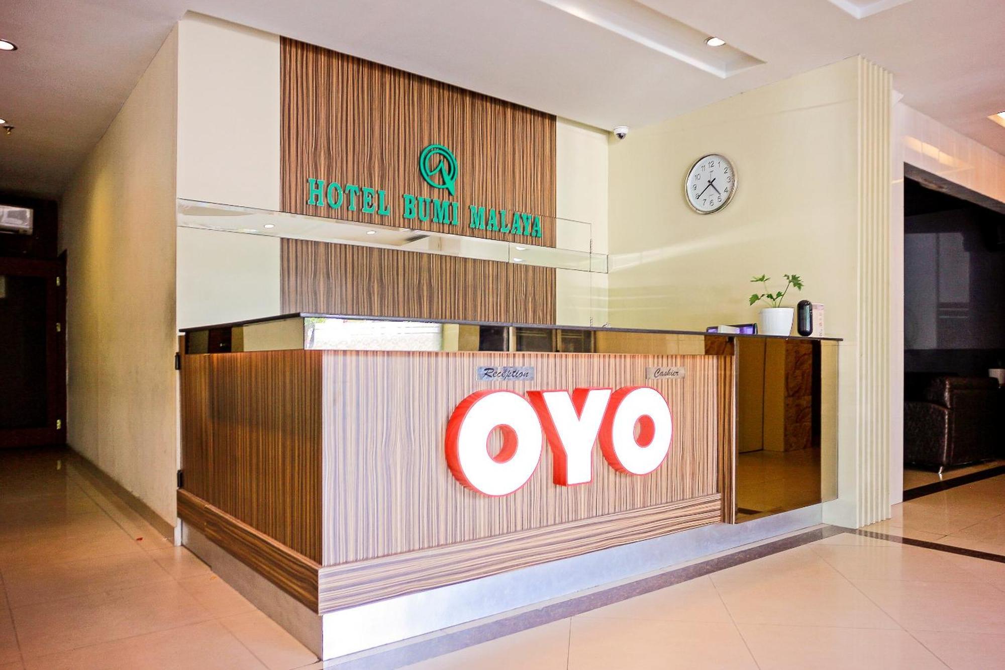 Oyo 1009 Hotel Bumi Malaya Medan Extérieur photo